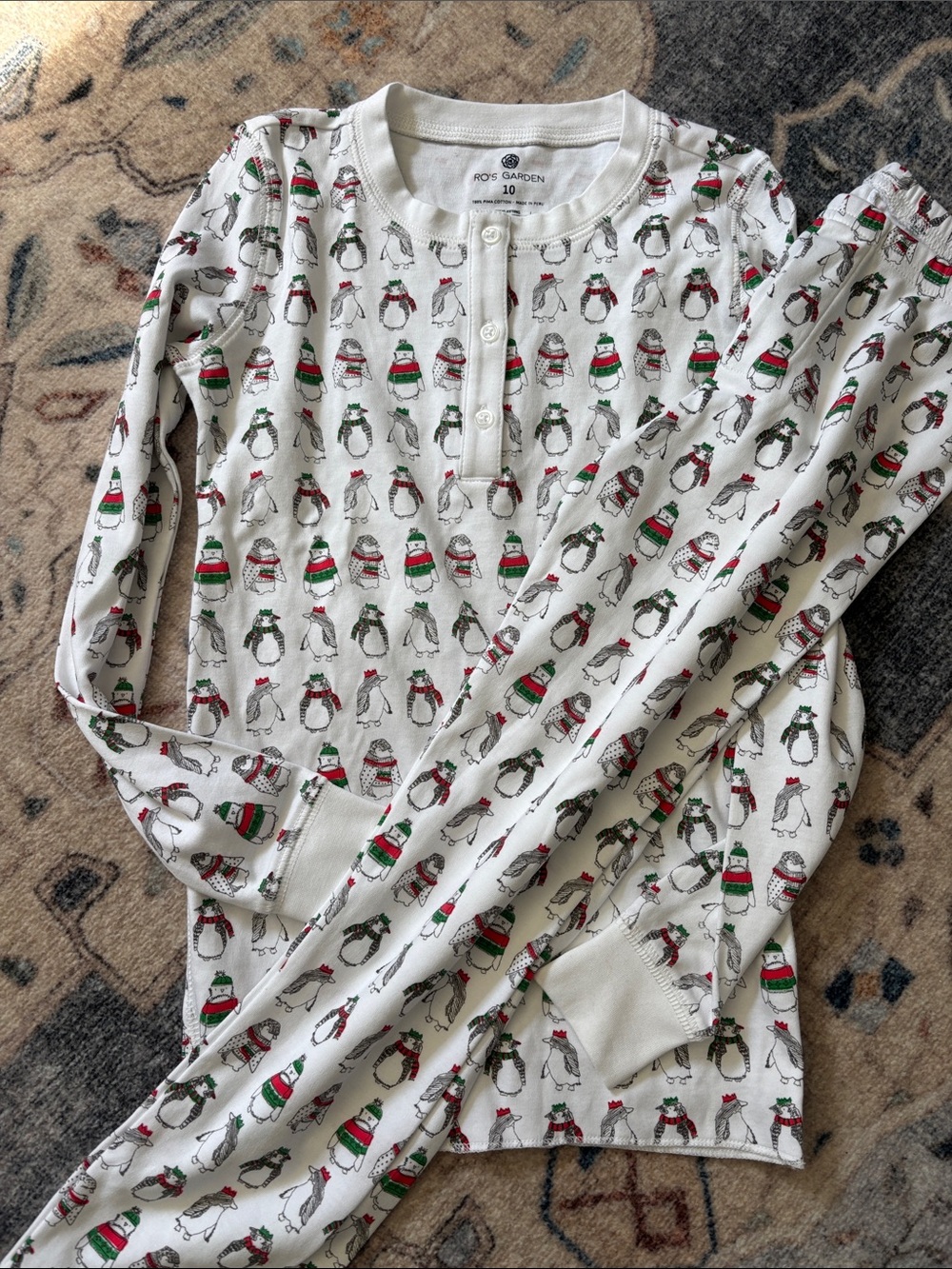 Roe’s garden Pima cotton Kids White Penguin Print Pajama Set, size 10